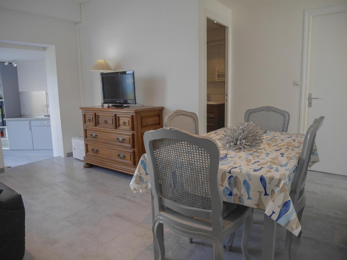 Appartement Renove En Plein Centre De Palais Avec Cour Ensoleillee, Proche Du Port, Animaux Acceptes - Fr-1-418-222 Exterior foto
